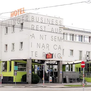 Hillinger Hotel