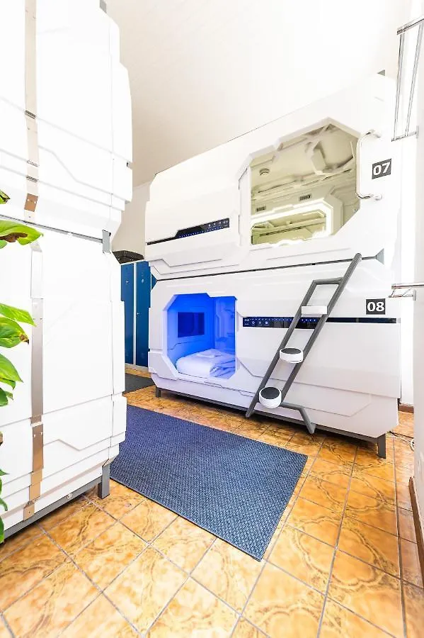 Hostel Space Home Apartment - Central Station # Hauptbahnhof Vienna